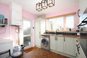 Kitchen- click for photo gallery